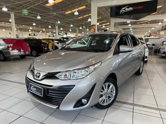 TOYOTA YARIS 1.5 16V FLEX X WAY MULTIDRIVE TOYOTA YARIS 1.5 16V FLEX X WAY MULTIDRIVE